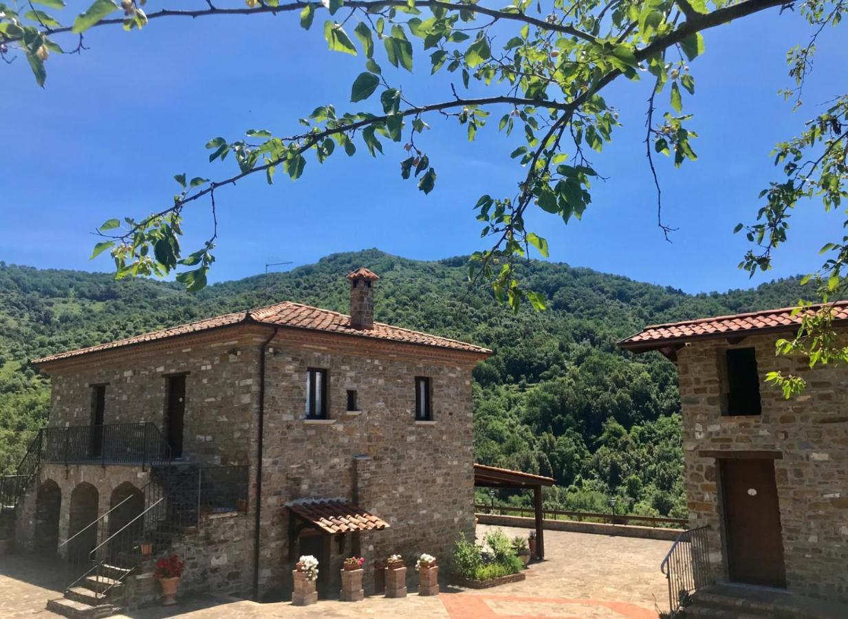 Agriturismo Piano Di Andrea Ostigliano Exterior photo