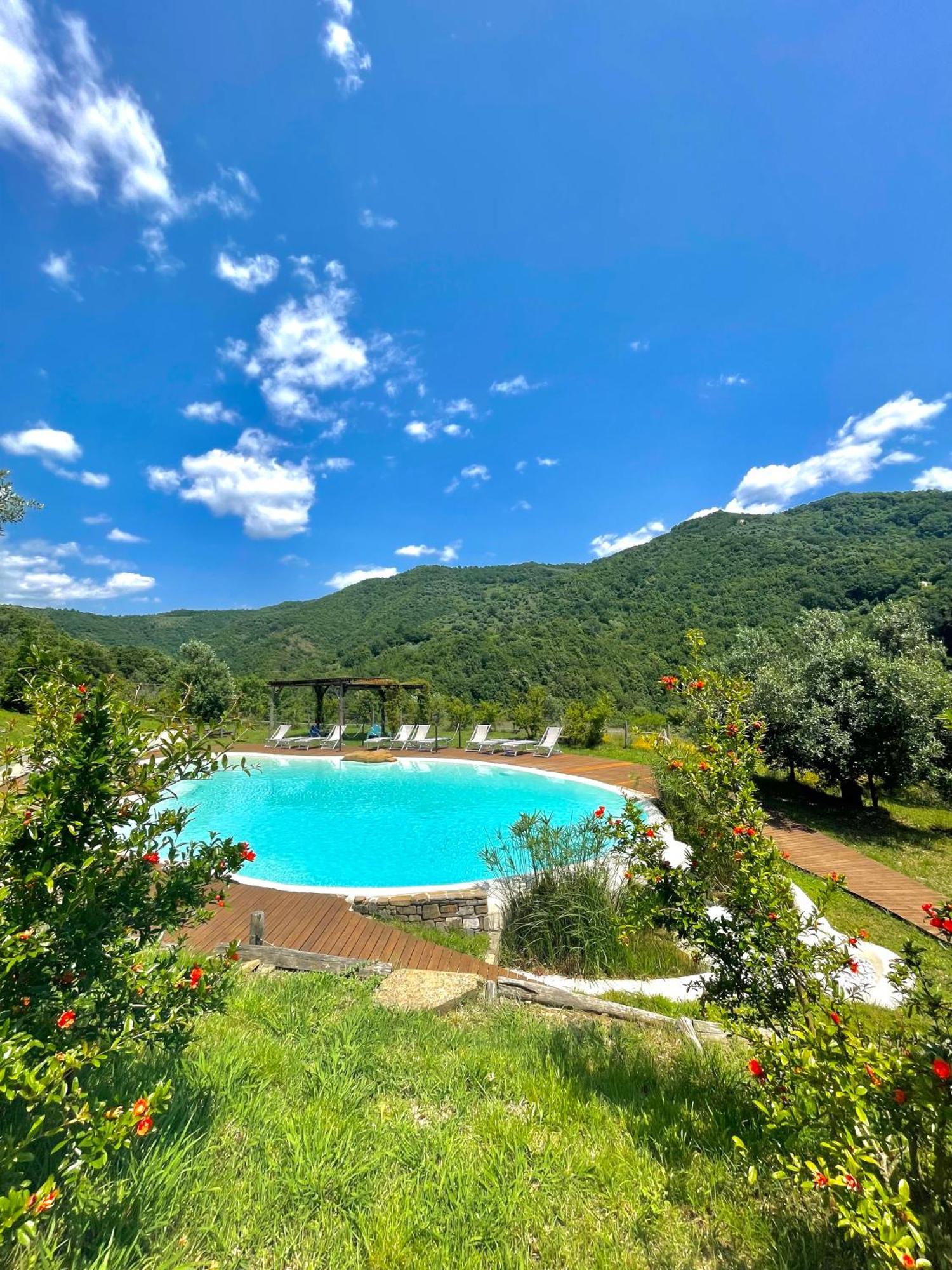 Agriturismo Piano Di Andrea Ostigliano Exterior photo