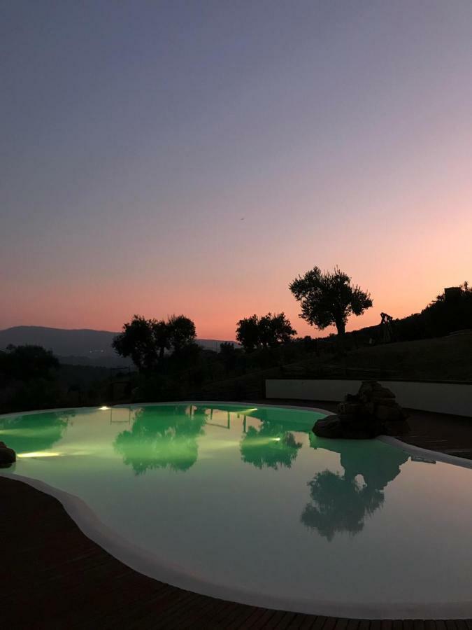 Agriturismo Piano Di Andrea Ostigliano Exterior photo